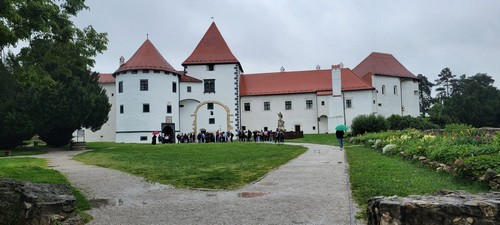 Učenici šestih razreda posjetili Varaždin