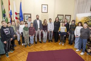 Naše učenice u Dječjem gradskom vijeću – Nina Mislović na čelu