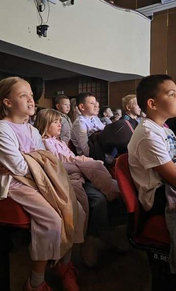 Drugašići u Gradskom kazalištu Žar ptica